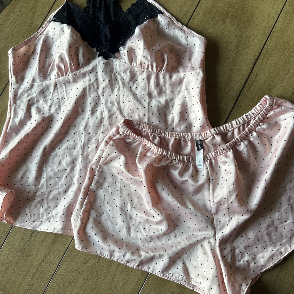 Ambrielle Pink and Black Polka Dot Pajama Set Size Small